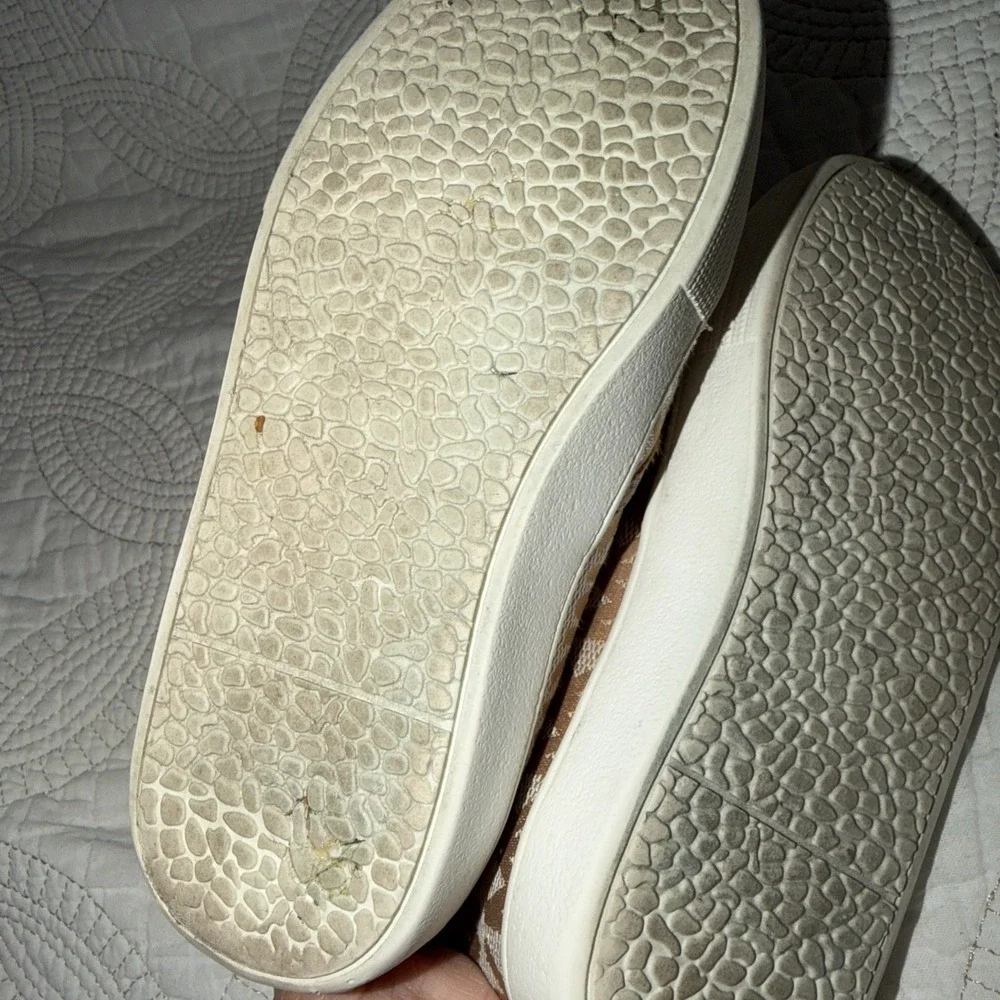 Michael Kors Toddler Girl Shoes Size 9  Slip On Loafer Flats Tan MK Logo